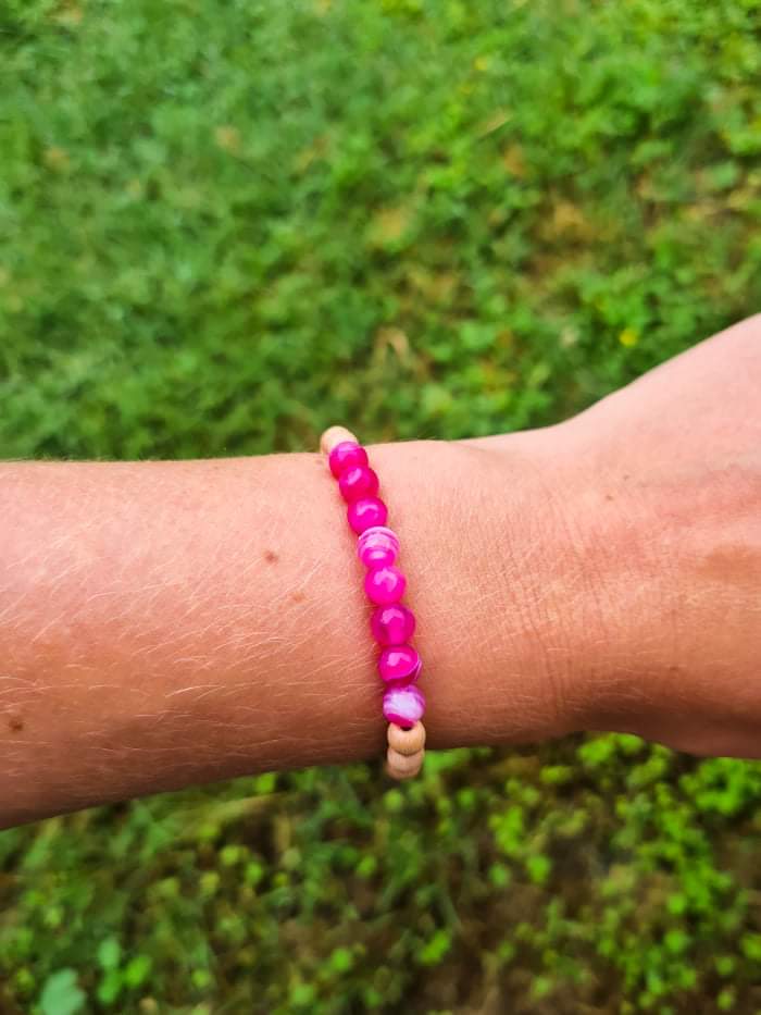 Fuscia Agate Gemstone Bracelet